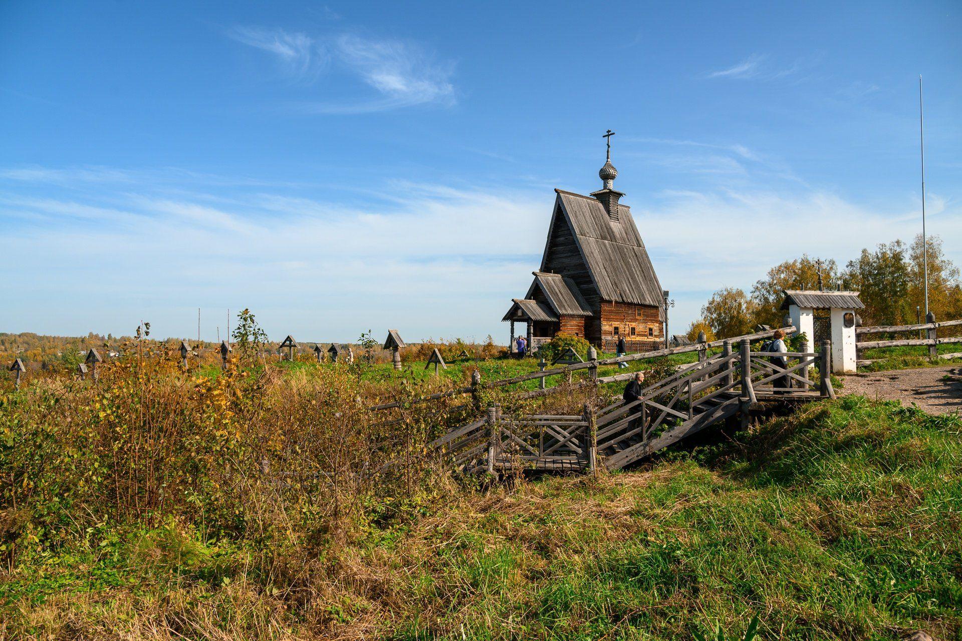Воскресенская церковь в Плёсе